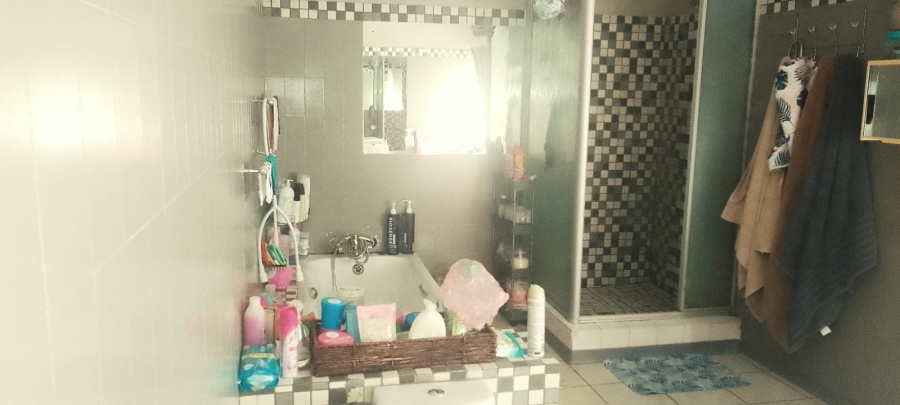 3 Bedroom Property for Sale in Bainsvlei Free State